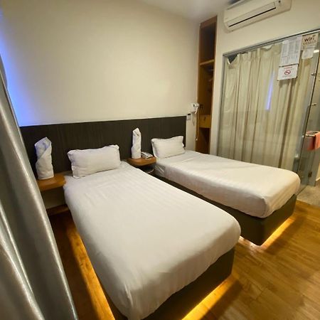 Hotel Vevo Puchong Malaysia Exteriör bild