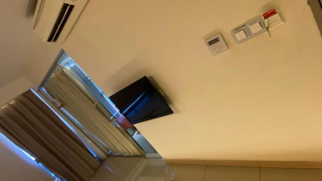 Hotel Vevo Puchong Malaysia Exteriör bild