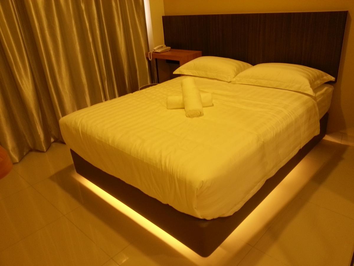 Hotel Vevo Puchong Malaysia Exteriör bild